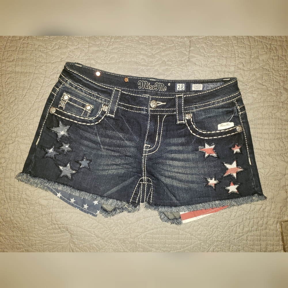 Miss Me Red White Blue/America Denim Shorts Size 28 NWT